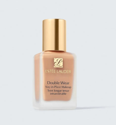 Estee Lauder - Double Wear Stay (Original) © Emiraa