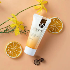 PureGlow™ Hydrating Foam Cleanser – Moisturize & Minimize Pores (50ml) - Emiraa